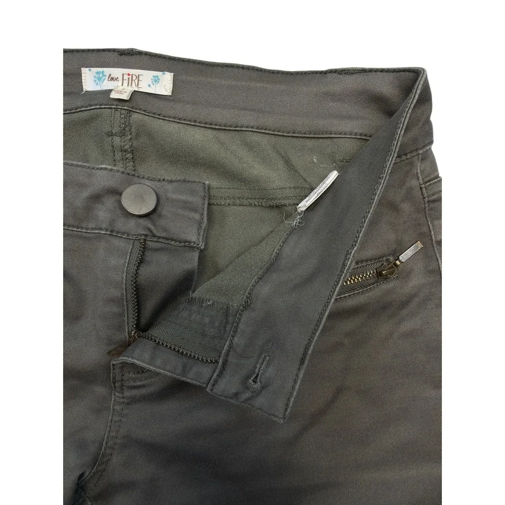 Love Fire Women's Skinny‎ Pants Size 1 Olive Green Stretch Zipper Pocket